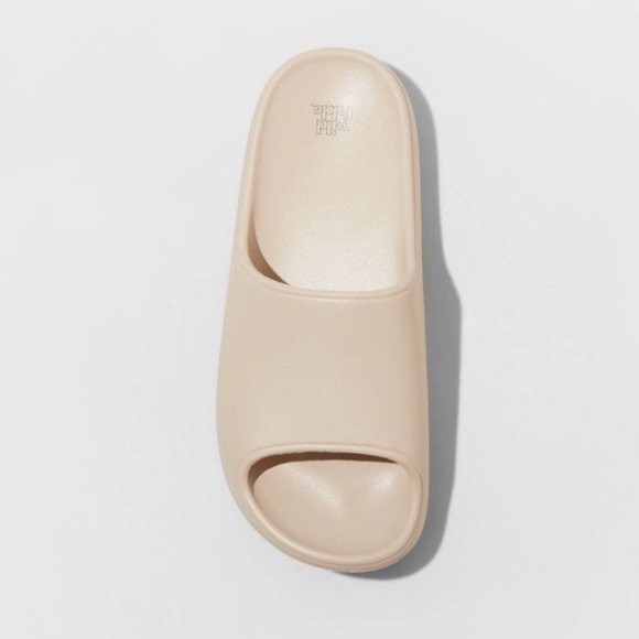 New wild fable size 9 cream slide shoes - Picture 4 of 5